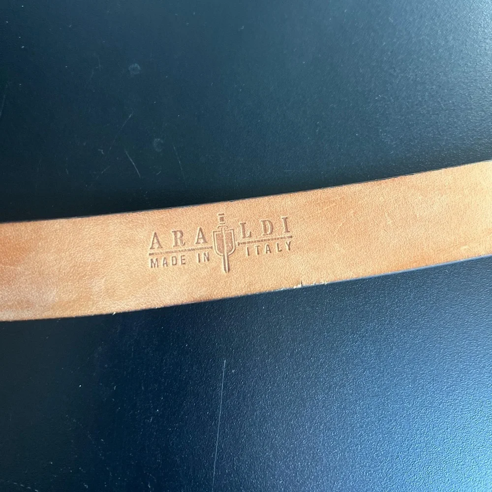 Araldi Made in Italy Black Leather Belt • Genuine Italian Leather • Men’s Size M